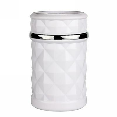 Diamond Fireproof Top Grade LED Car Ashtray Cup Automobile Cigarette Ashtray Holder with Car Air Vent Mount Clip