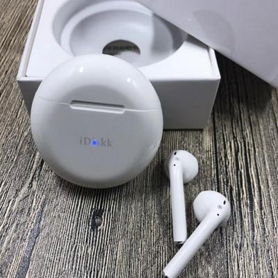 EP02 Bluetooth Wireless headset Magnetic Charging Box In-Ear Twins Stereo Earphone Headphone