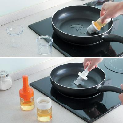 Household Food Grade High Temperature Resistance Baking Tools Silicone Oil Brush with Cover and Oil Pot