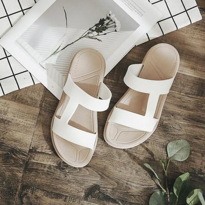Slippers Ladies' Beach Shoes Thick-soled Non-slip Flat-bottomed Summer Cool Slippers Wearing Outdoor  