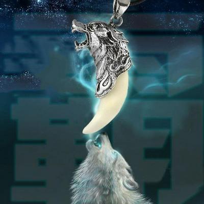 Men's Wolf Tooth Charm Necklace Wild Courage Necklace 