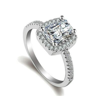 Large Crystal Diamond Ring Luxury Shiny Zircon Jewelry Ring for Wedding Engagement