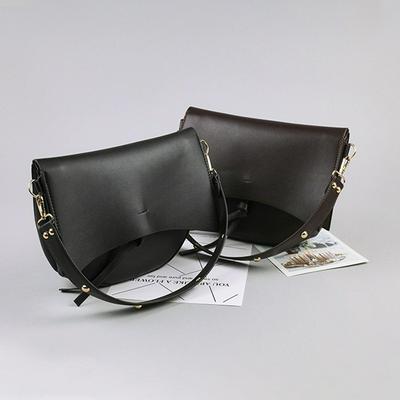 Women's Cross-body Bag Retro PU Leather Saddle Handbag 