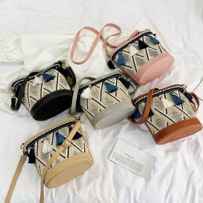 Tassel Ethnic Beach Straw Bag Embroidery Bucket Wild Match Messenger Bag Women Bags