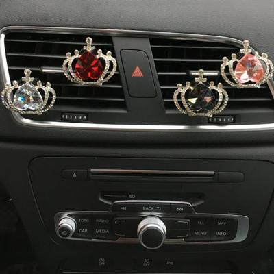 Rhinestone Crown Shaped Metal Exquisite Decorations Air Conditioner Perfume Clip Ladies Car Air freshener Car Interior Accessories  