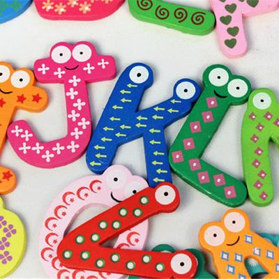 26Pcs / Set Wooden Cartoon Alphabet ABC~XYZ Magnetic Fridge Sticker Child Educational Toy Gift