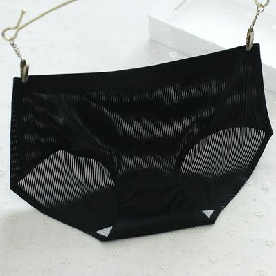 One-Size Vertical Stripes Ice Silk Nylon Breathable Perspective Sexy Comfortable Seamless Middle Waist Underpants for Women 