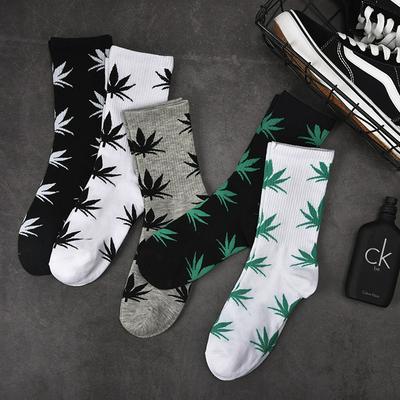 6 pairs / Batch Men's Socks New Maple Leaf Socks Tube Cotton Skateboard Hemp Leaf Tube Sports Socks