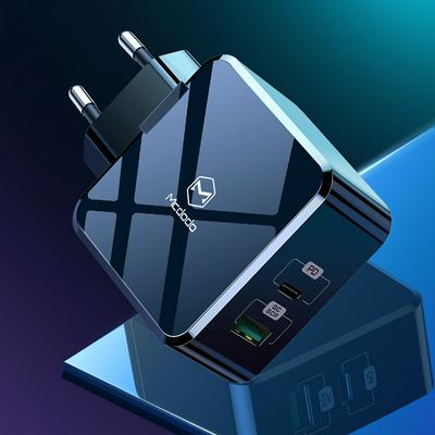 MCDODO CH-692 30W PD + QC EU Plug 5A Super Fast Charge USB Travel Wall Adapter for Macbook iPhone Samsung Xiaomi