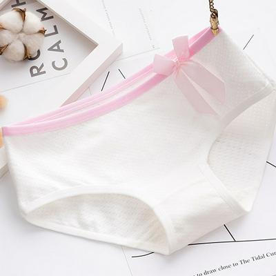 One-Size Girl Style Bow-Knot Soft Comfortable Pure Cotton Breathing Hole Middle Waist Underpants for Women 