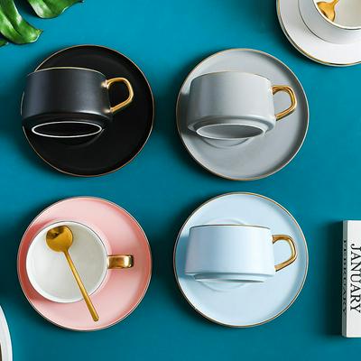 Simple European Style Coffee Cup and Saucer Sets Home Phnom Penh Ceramic  Mug Gift Box Set with Golden Spoon 