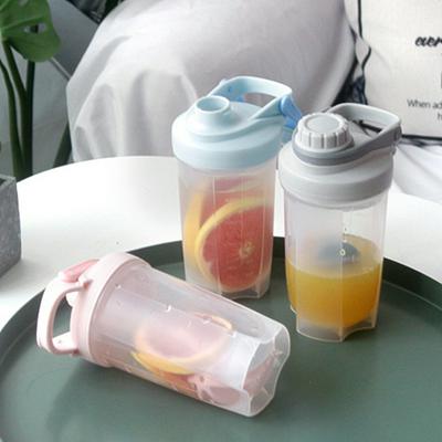 Protein Shaker Bottle Leak-proof Drinking Bottle with Scale